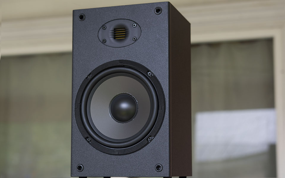 b652 speakers