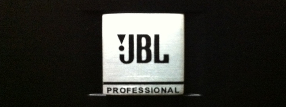 Jbl best sale lsr305 professional