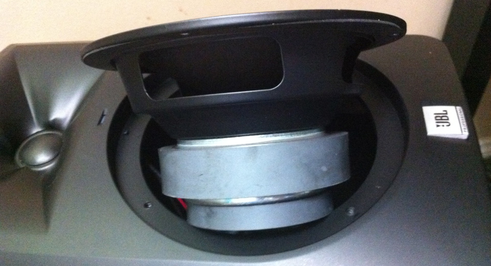 jbl 305 subwoofer